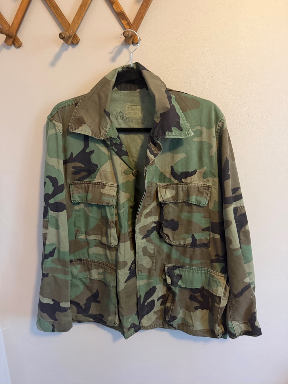 US Military Vintage Woodland Camo BDU Field Jacket Coat Size Small Short